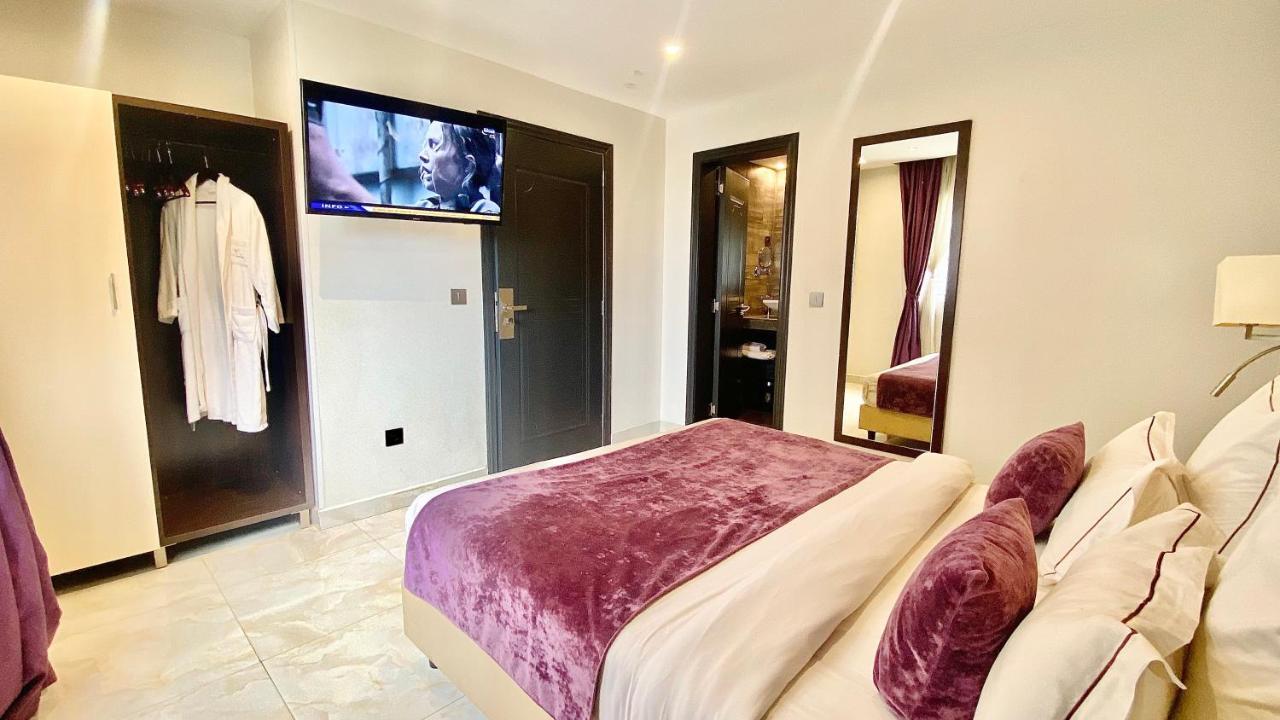 Hotel M'Lys Conakry Exterior photo