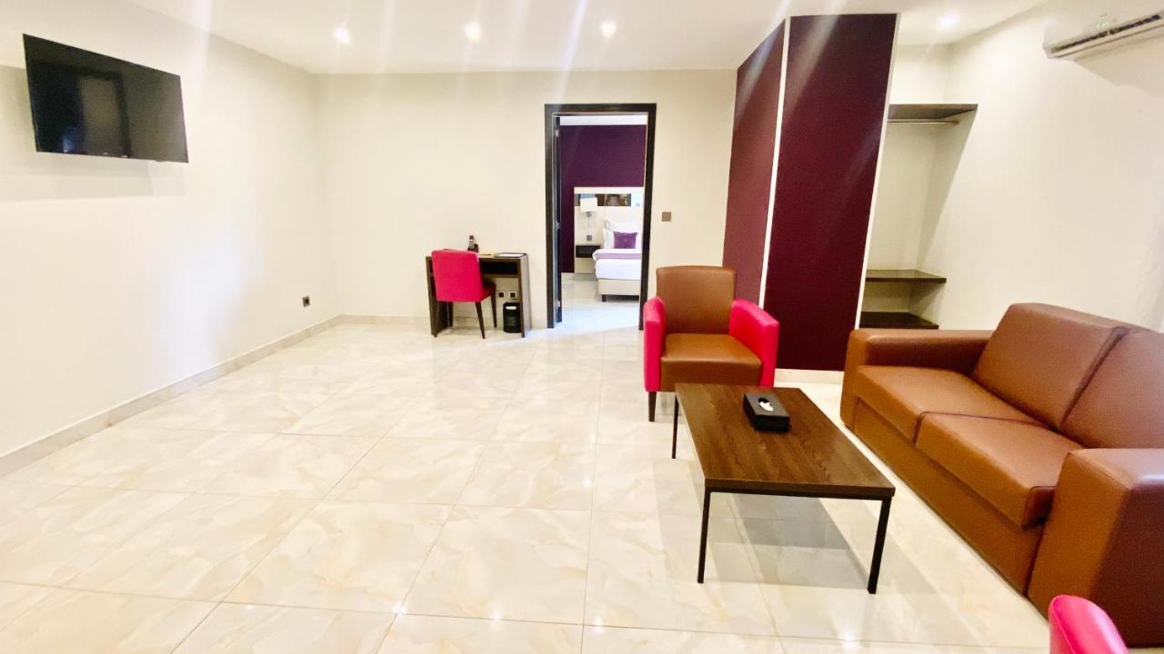 Hotel M'Lys Conakry Exterior photo